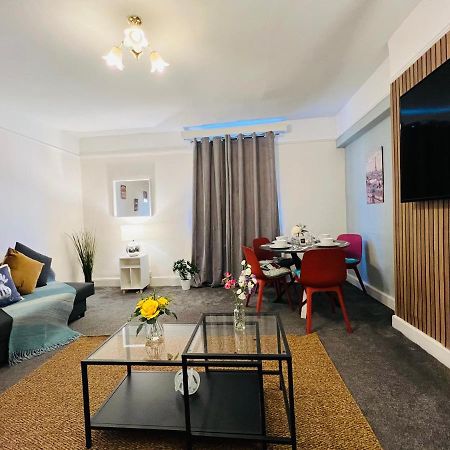 2-Bedroom Plus Living Room Flats Near Edgware Road لندن المظهر الخارجي الصورة