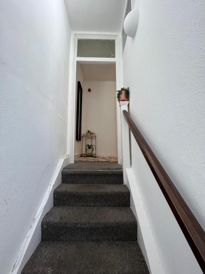 2-Bedroom Plus Living Room Flats Near Edgware Road لندن المظهر الخارجي الصورة