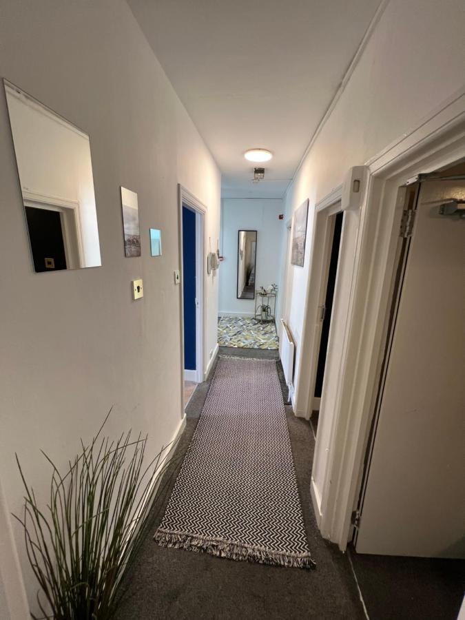 2-Bedroom Plus Living Room Flats Near Edgware Road لندن المظهر الخارجي الصورة