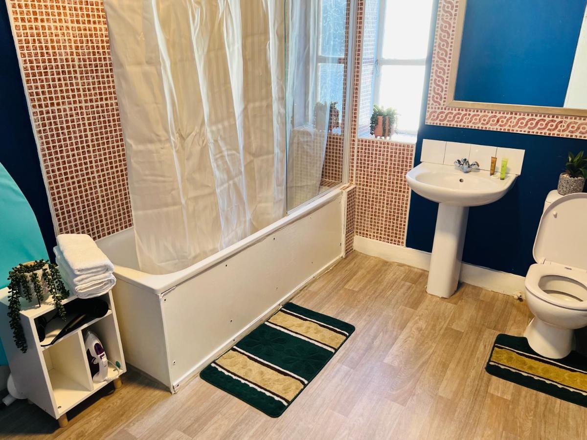 2-Bedroom Plus Living Room Flats Near Edgware Road لندن المظهر الخارجي الصورة