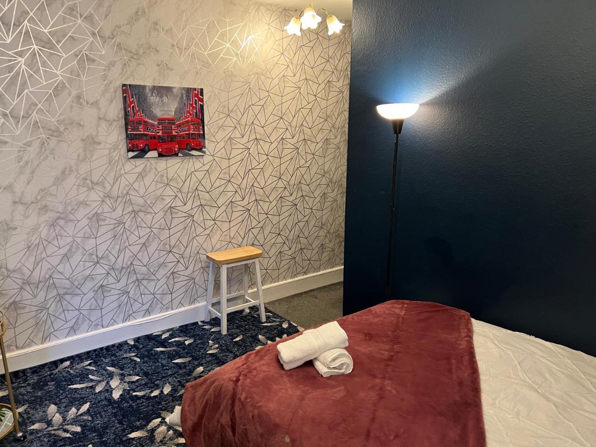 2-Bedroom Plus Living Room Flats Near Edgware Road لندن المظهر الخارجي الصورة